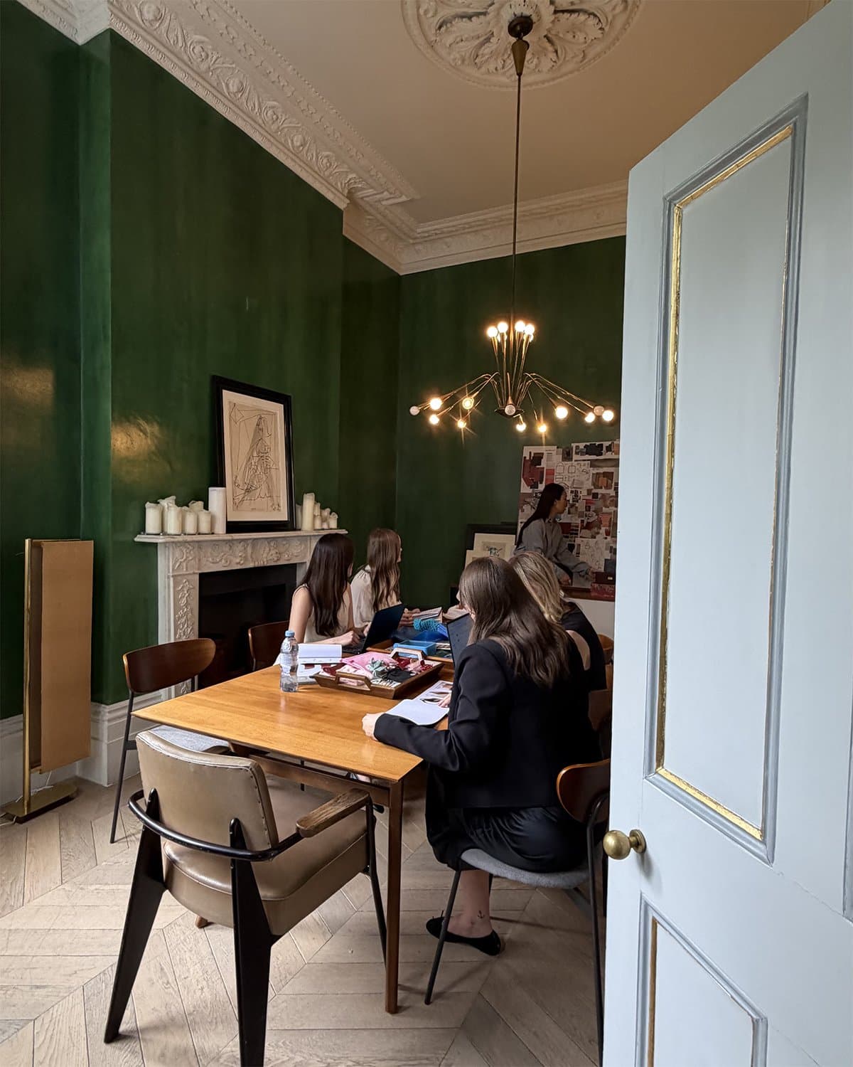 The green room, wide