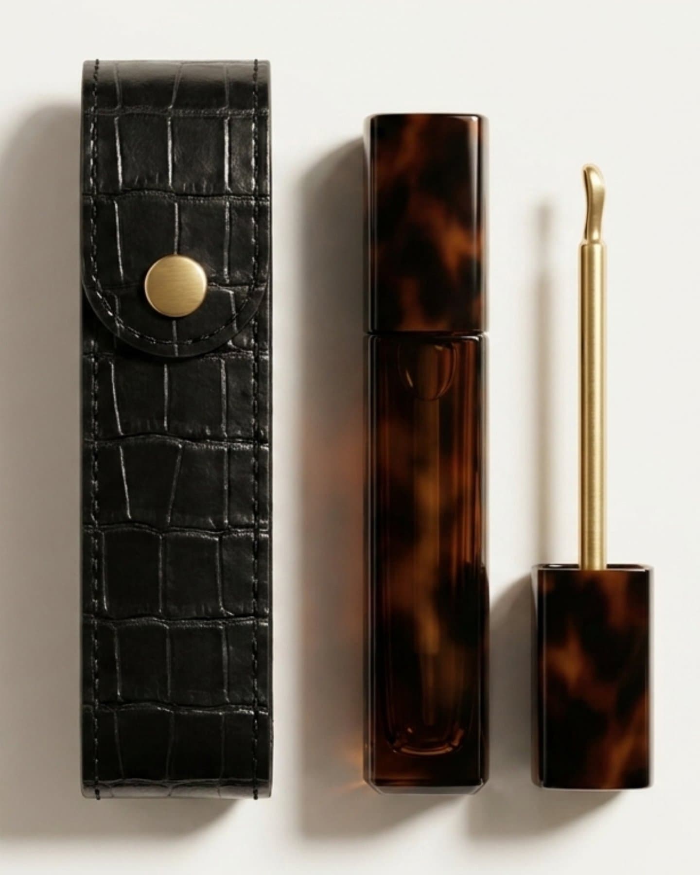 The case and serum flat, upright